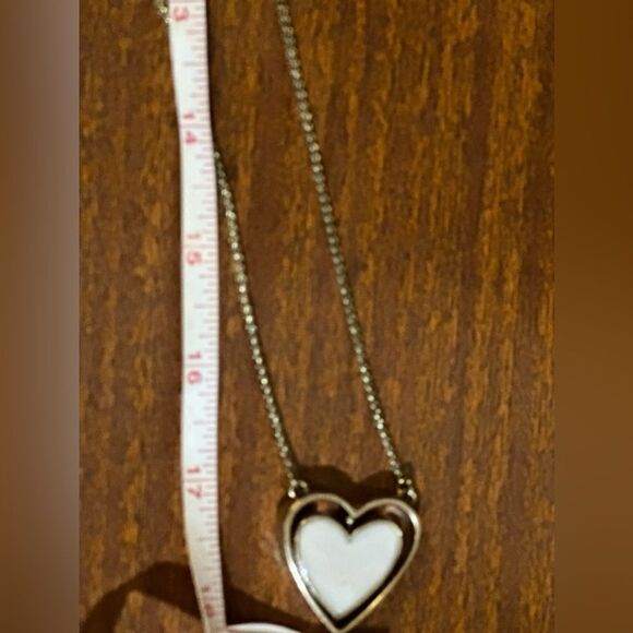 Lucky heart 2 toned flip necklace - Picture 5 of 5